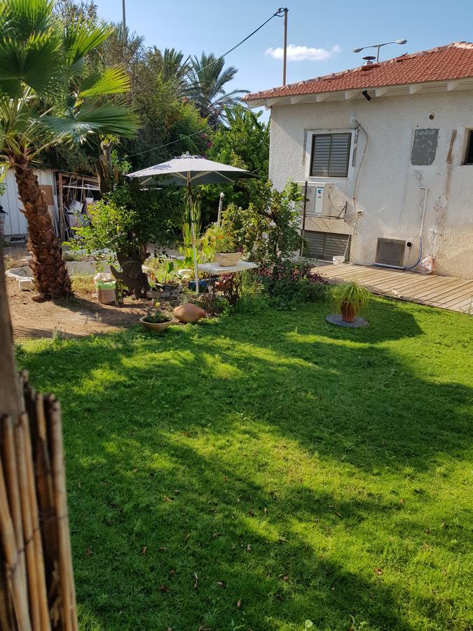 A Pastoral B & B Giv'at Ada Dış mekan fotoğraf